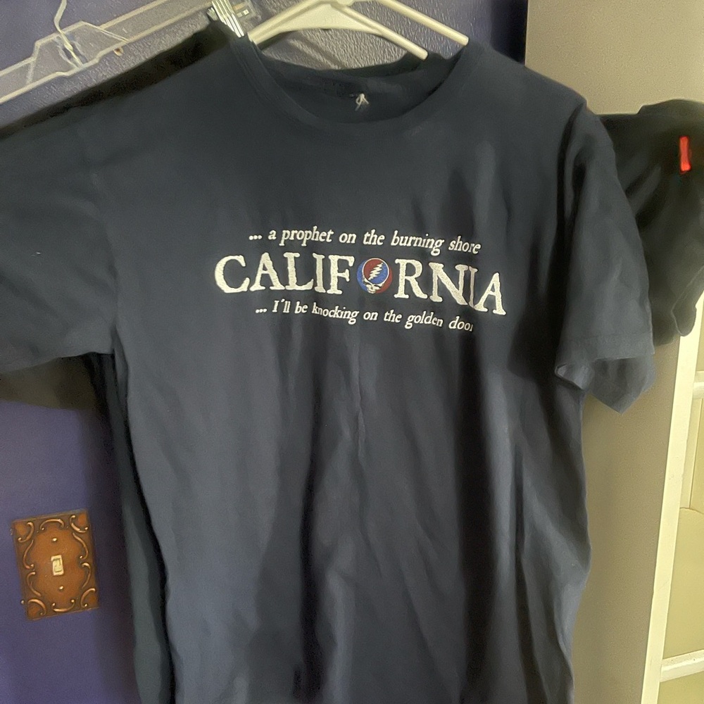 Grateful Dead ‘Fare the Well’ estimated prophet shirt. 2sided 2015